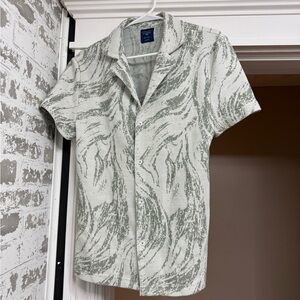 Green and Cream Patterned Men's Shirt